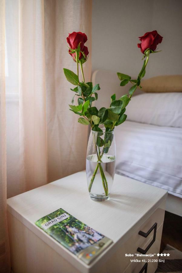 Apartment/Room "Dalmacija" SINJ Buitenkant foto