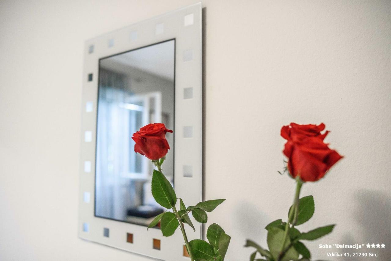Apartment/Room "Dalmacija" SINJ Buitenkant foto