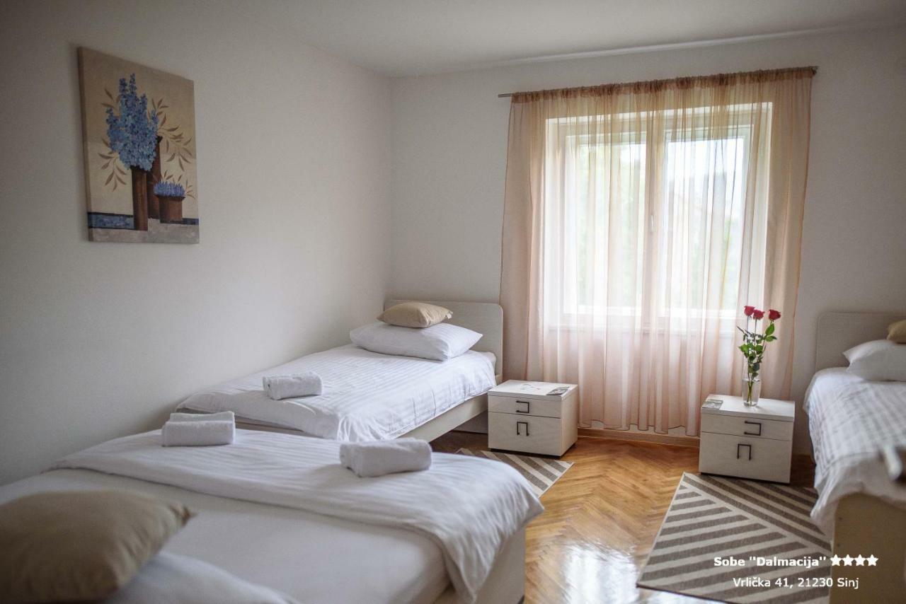 Apartment/Room "Dalmacija" SINJ Buitenkant foto