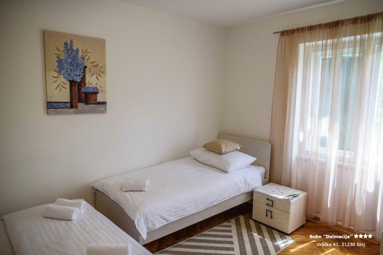 Apartment/Room "Dalmacija" SINJ Buitenkant foto